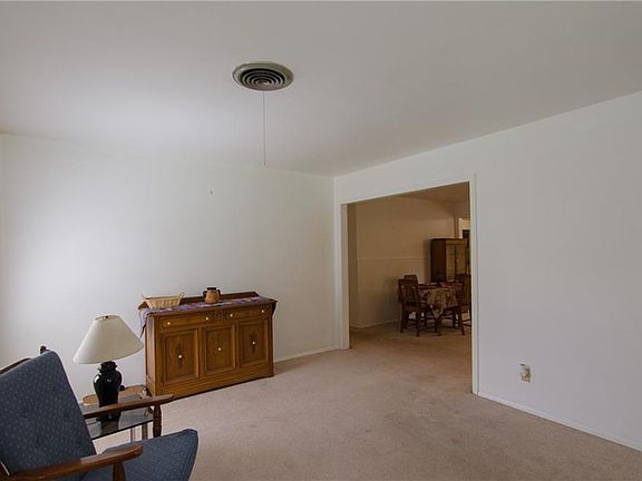 5th image of 4903 Sylvandale Dr