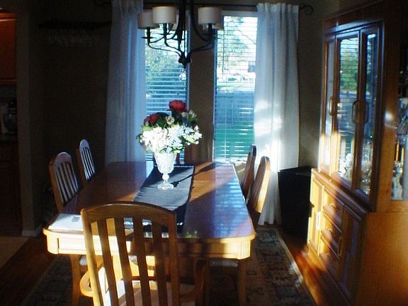 3rd image of 40 Felice Cres