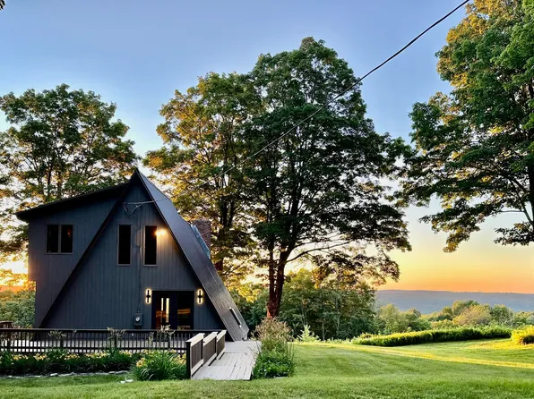 78 Lyon Hill Rd, Chester, MA 01011