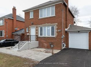 55 Raeburn Ave, Toronto, ON M3H1G9