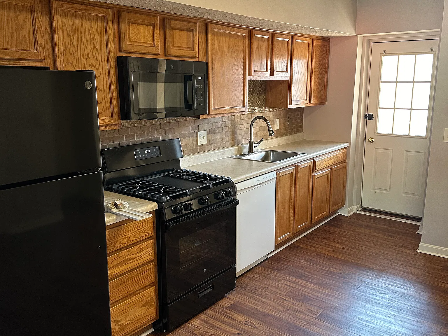 4730 Vine St — Photo 4