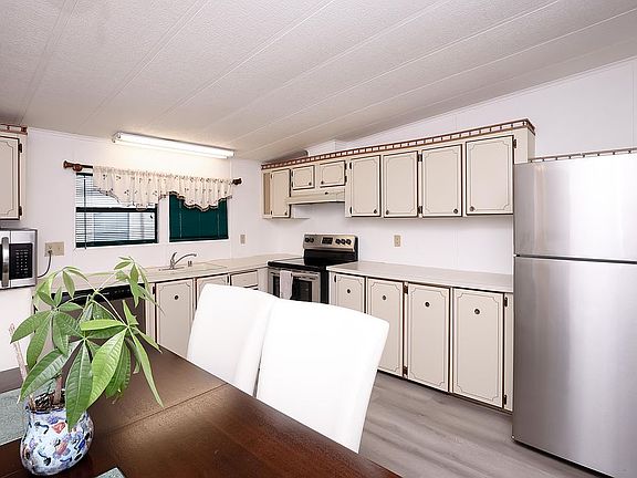 2nd image of 11296 Rexmere Blvd #15-11PL