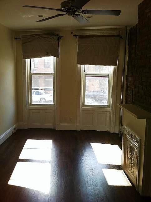 2nd image of 102 Kingsland Ave APT 1L