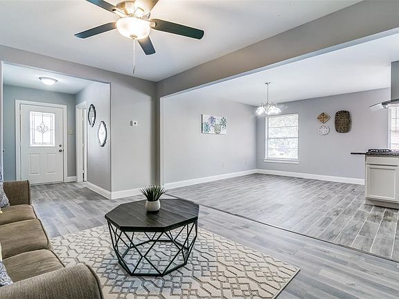 5th image of 1912 Landa Dr