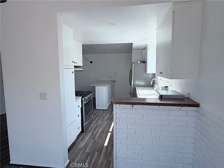 5929 Los Molinos Dr — Photo 4