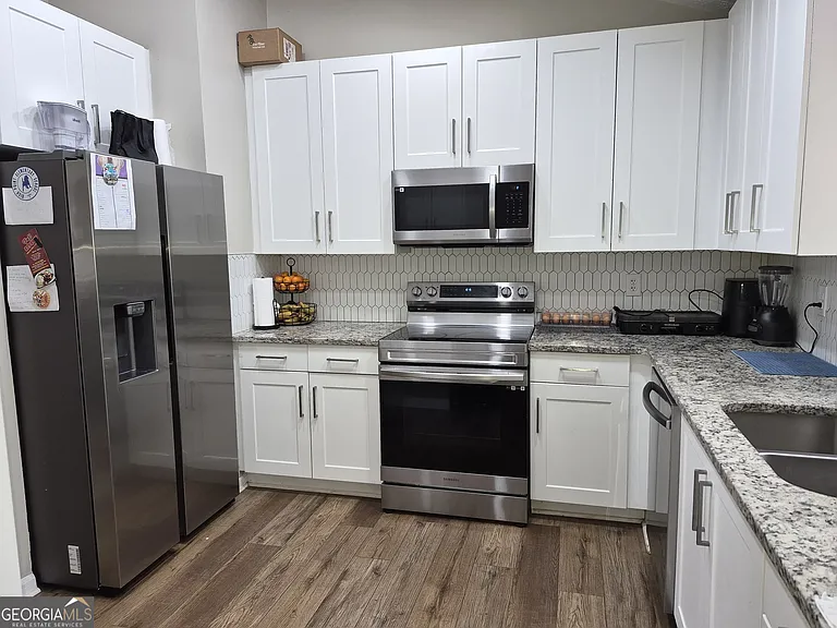 418 Summer Hill Cir — Photo 8