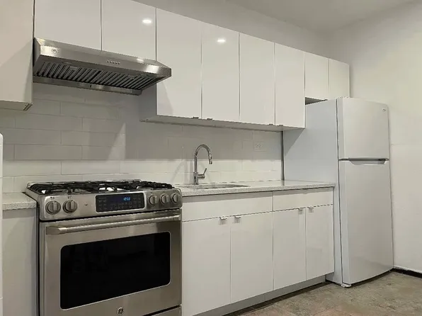 35-20 93rd Street image 1 of 7