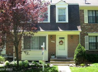 3948 Burning Bush Ct, Fairfax, VA 22033