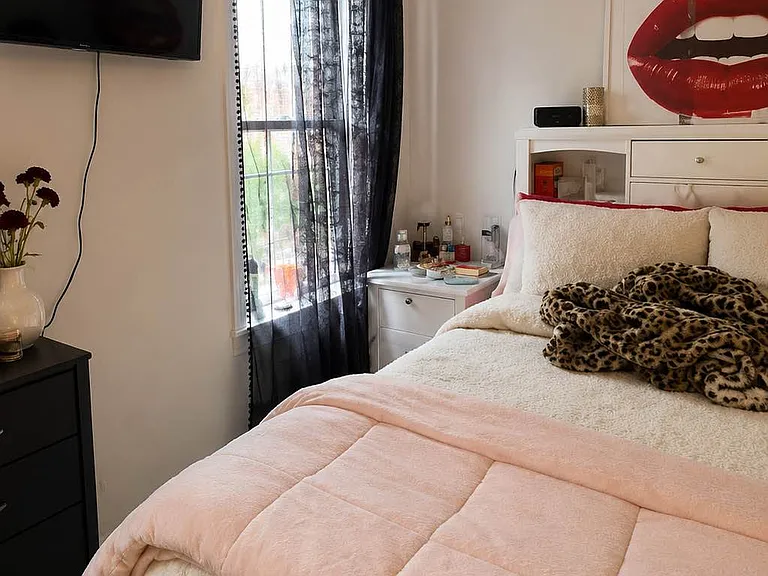 72 Greenpoint Ave #3A — Photo 8