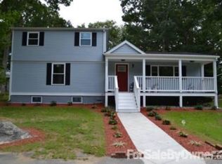 409 Toll Gate Rd, Groton, CT 06340