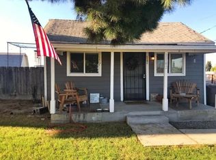 1142 E K Rd, Visalia, CA 93292