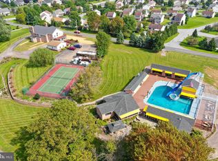 2538 & 2548 Brandywine Ln, York, PA 17404