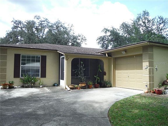 2nd image of 104 La Costa Ct