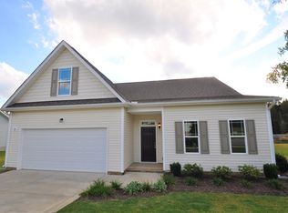 84 Fairview St, Clayton, NC 27520