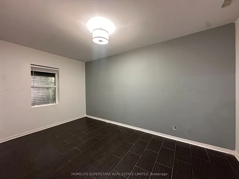 38 Kensington Pl #207 — Photo 3