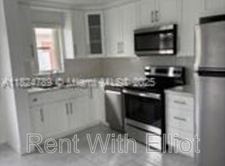 4933 Hollywood Blvd, Hollywood, FL 33021