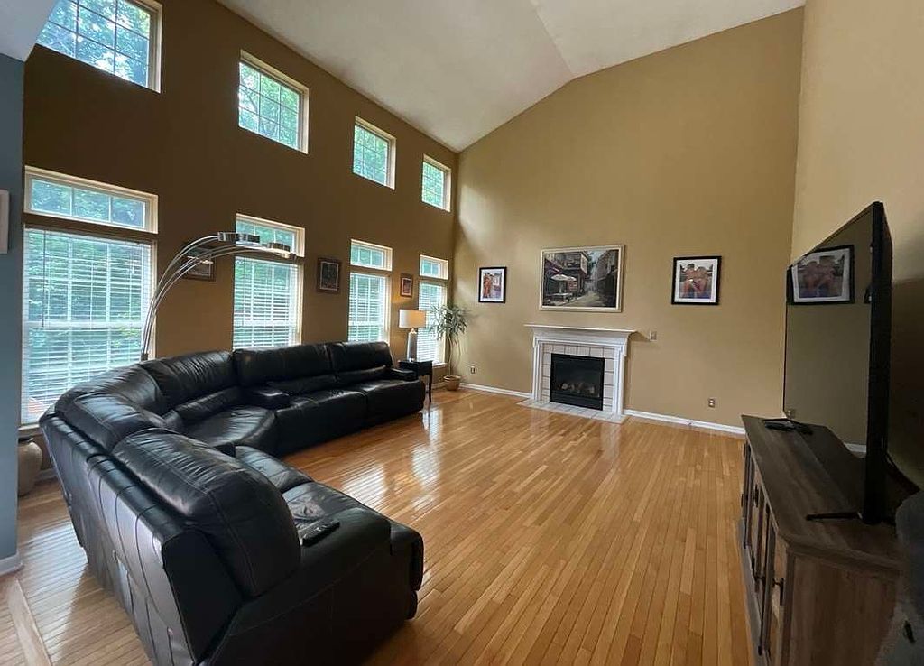1730 Olde Haley Dr - Property Image