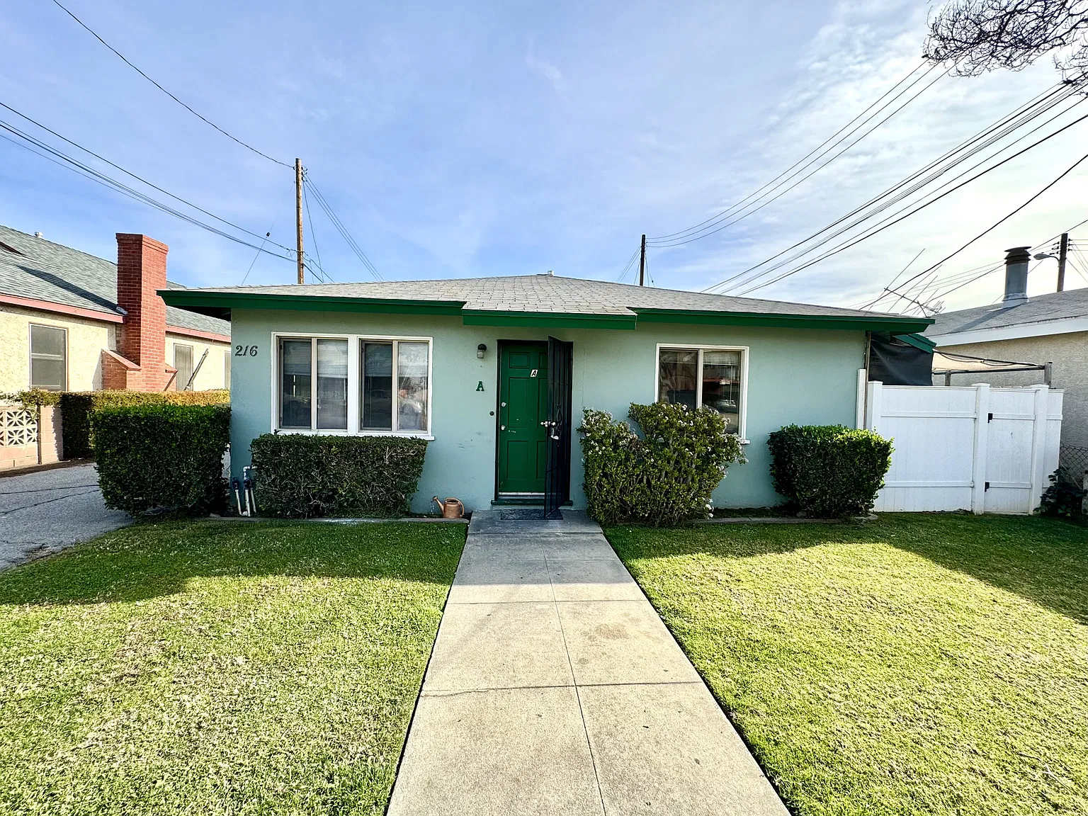 2 bed, 705 sqft, $2,175 — Photo 1