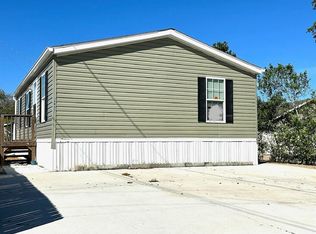 34645 Banks Ave, Leesburg, FL 34788