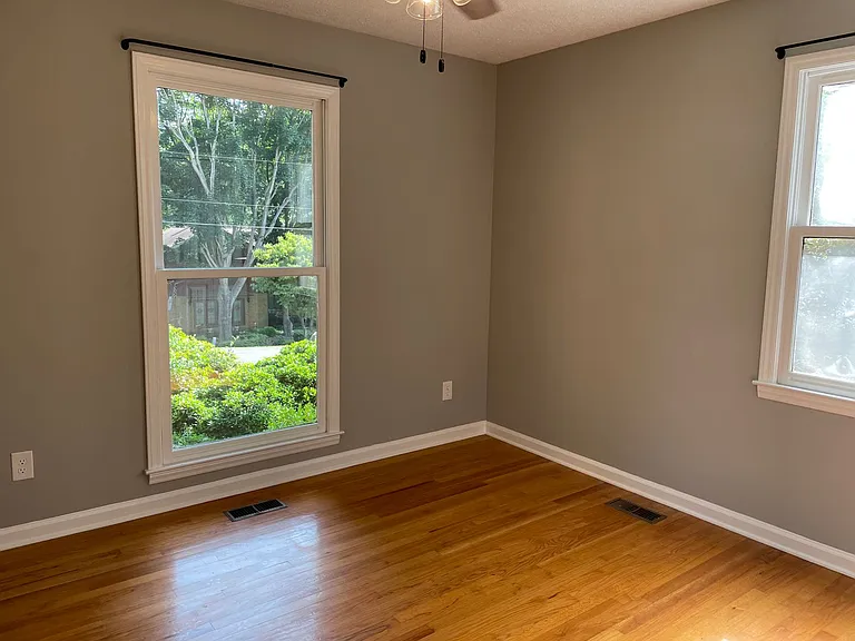 7942 Lake Vista Dr — Photo 28