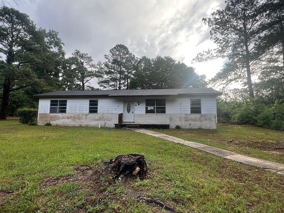 1st image of 615 Woodham Cir