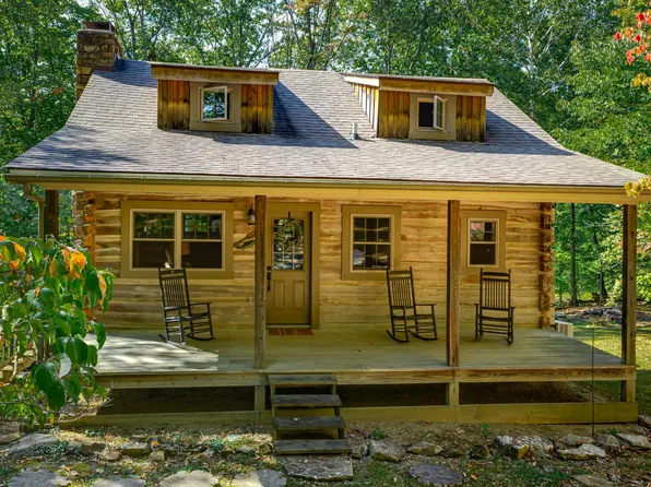 2916 Owl Creek Rd, Nashville, IN 47448