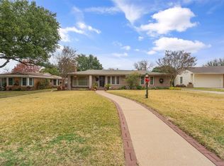3820 Hilltop Rd, Fort Worth, TX 76109