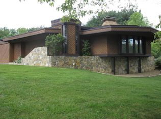 801 E Valley Dr, Bristol, VA 24201