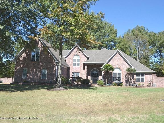 2nd image of 8256 Mellen Dr