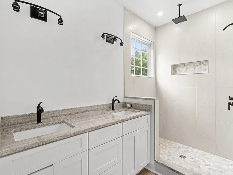36021 Brampton Dr — Photo 19