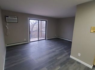 1710 Elder St APT 203, Waukesha, WI 53188