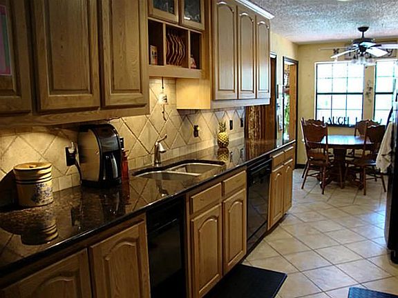 4th image of 2008 Aspen Dr
