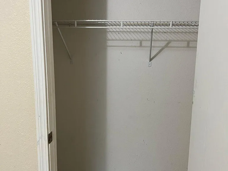 2nd bed closet