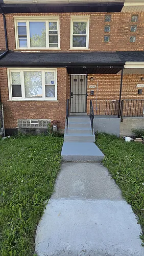 10920 S Eberhart Ave Photo 1