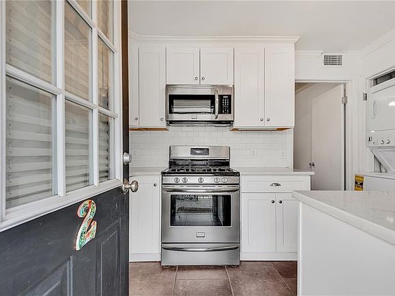 4th image of 4282 Roswell Rd NE APT M2