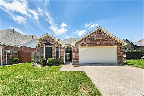 1208 Marchant Pl Photo 1