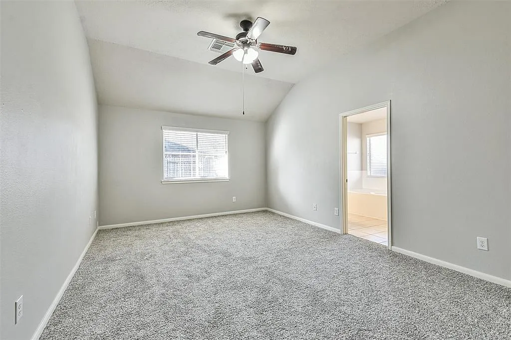 15203 Green Whisper Drive — Photo 3