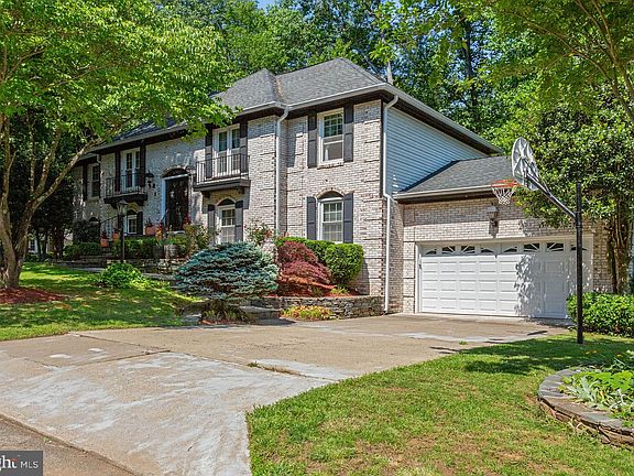 4th image of 15902 Moncure Dr