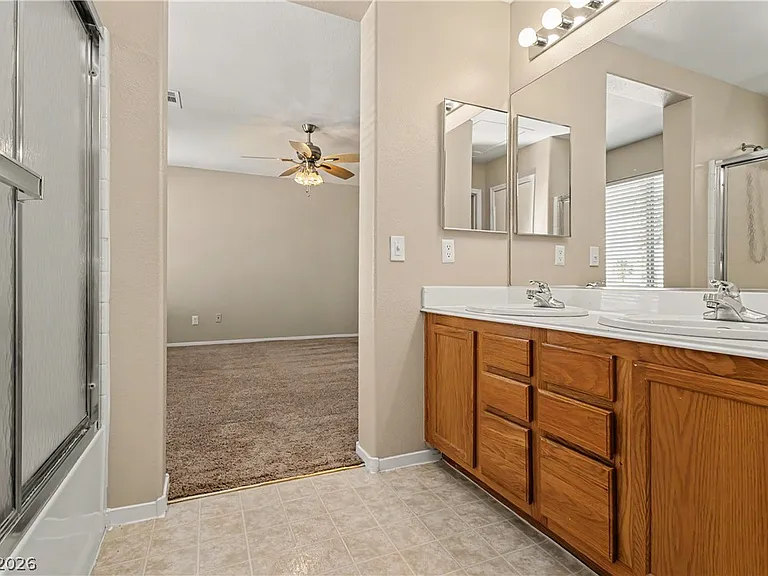 1208 Swanbrooke Dr — Photo 39