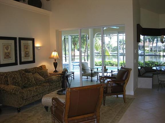 5th image of 454 Kendall Dr