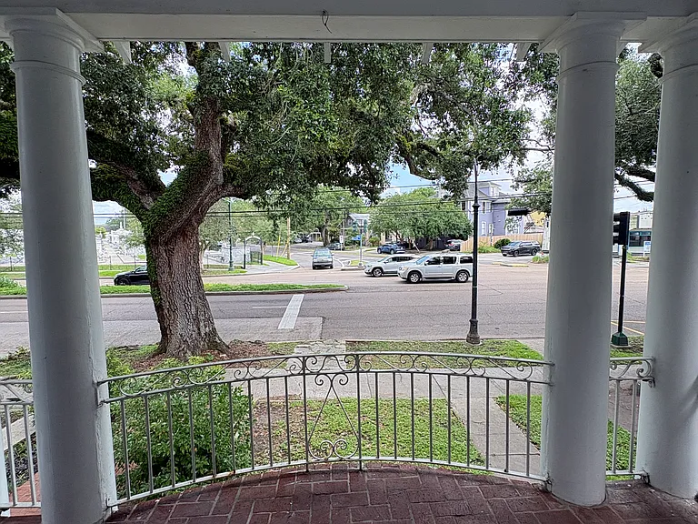 305 City Park Ave #A — Photo 17