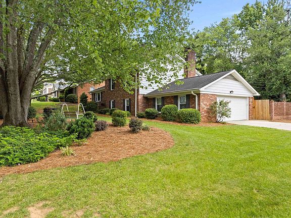 2nd image of 113 Abingdon Way