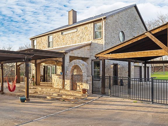 4th image of 689 Jim Cannon Rd