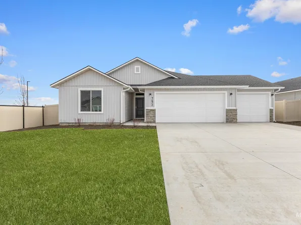 7472 S Menzingers Ave, Meridian, ID 83642