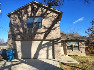713 S Spears St, Alvarado, TX 76009