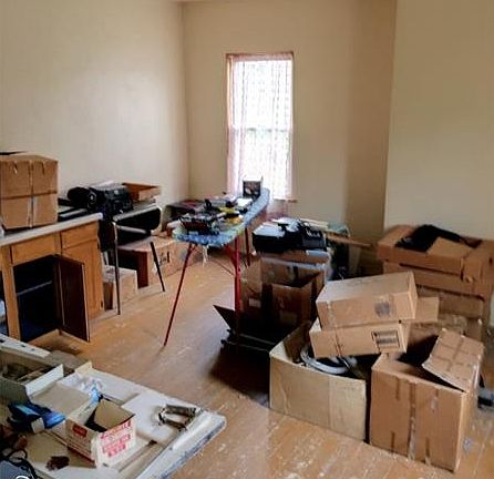 4th image of 909 Rockwood Ave