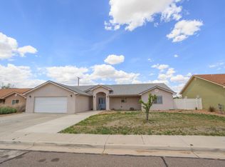 4544 Barcelona Cir, Farmington, NM 87401