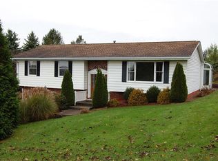 221 Westridge Rd, Johnstown, PA 15904
