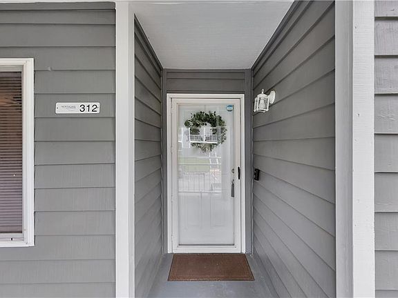 2nd image of 312 Northlake Dr