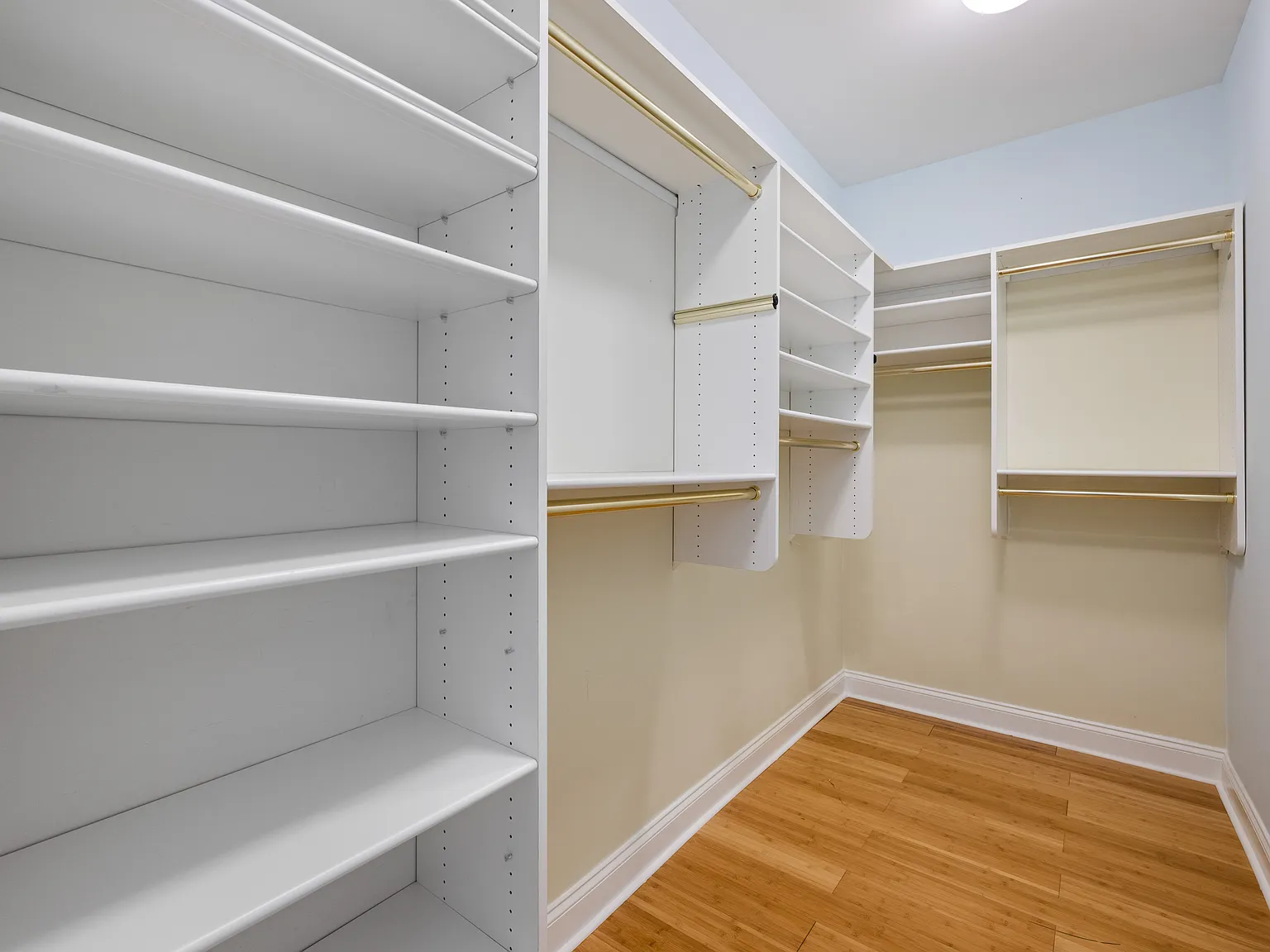 2 bed, 1275 sqft, $2,950 — Photo 2